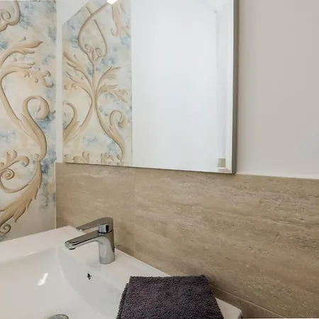 Apartman Downtown_blossom With Small Terrace Róma